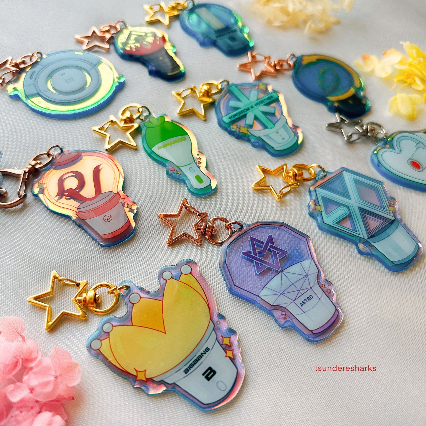 K-Pop Light Sticks Holographic Keychains V.2